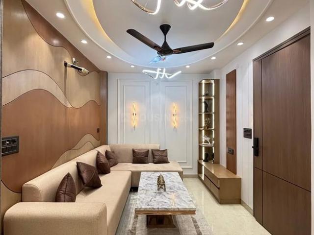 3 BHK Apartment in Dwarka Mor for resale New Delhi. The reference number is 19587958