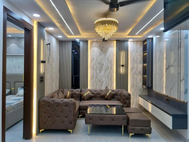 3 BHK Apartment in Uttam Nagar for resale New Delhi. The reference number is 19861469
