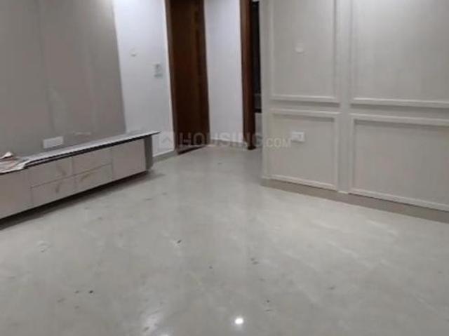 3 BHK Apartment in Dwarka Mor for resale New Delhi. The reference number is 20546645
