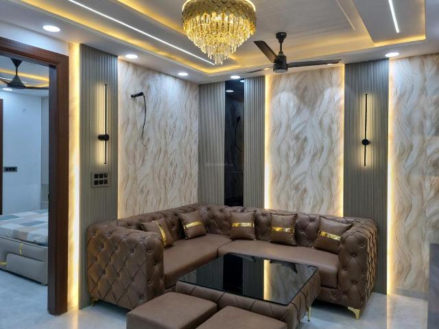 3 BHK Apartment in Dwarka Mor for resale New Delhi. The reference number is 20559888