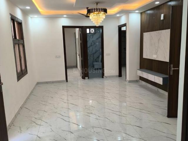 3 BHK Apartment in Dwarka Mor for resale New Delhi. The reference number is 20713493