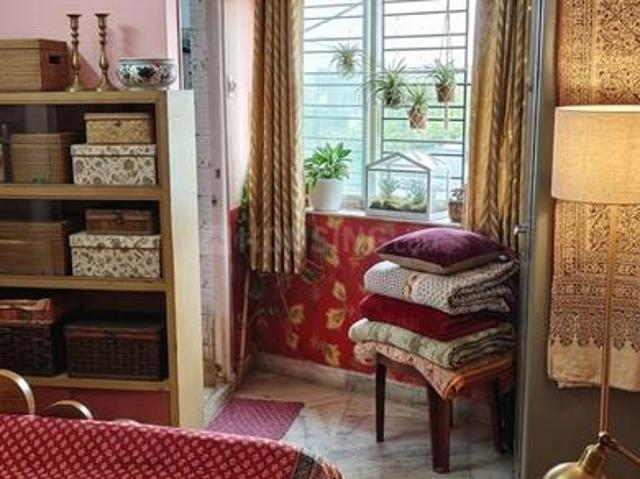 3 BHK Apartment in Entally for resale Kolkata. The reference number is 20029205