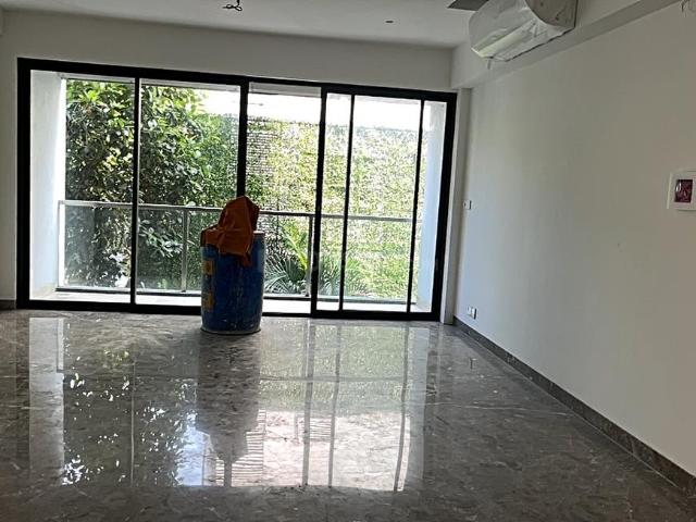 3 BHK Apartment in Egmore for resale Chennai. The reference number is 16514464