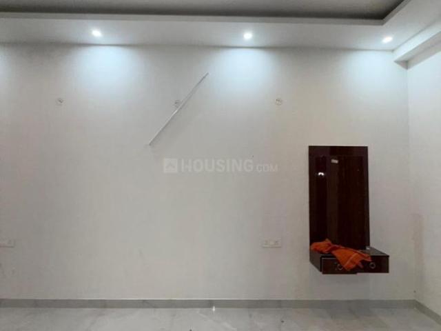 3 BHK Apartment in Eta II for rent Greater Noida. The reference number is 20271441
