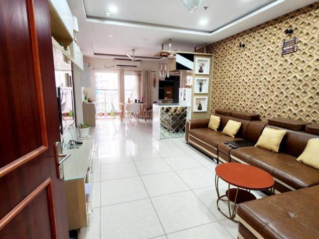 3 BHK Apartment in Financial District for rent Hyderabad. The reference number is 19673928