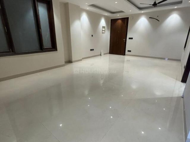 3 BHK Apartment in Freedom Fighters Enclave for rent New Delhi. The reference number is 19793107