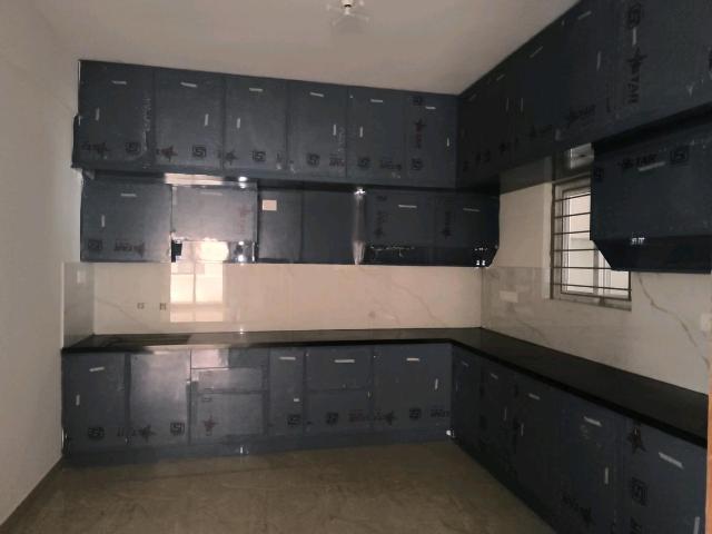 3 BHK Apartment in Huvinane for resale Bengaluru. The reference number is 18369941