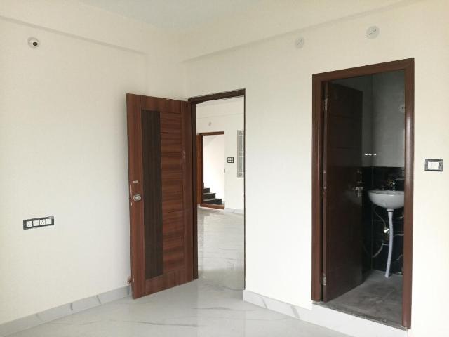 3 BHK Apartment in K R Puram for resale Bengaluru. The reference number is 18639036