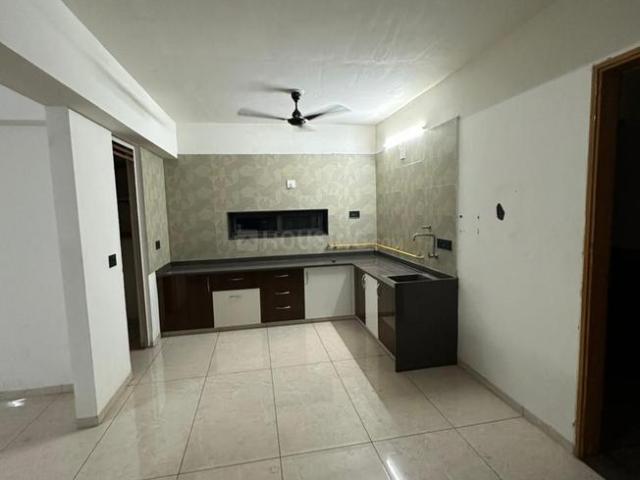 3 BHK Apartment in Koteshwar for rent Ahmedabad. The reference number is 17520075
