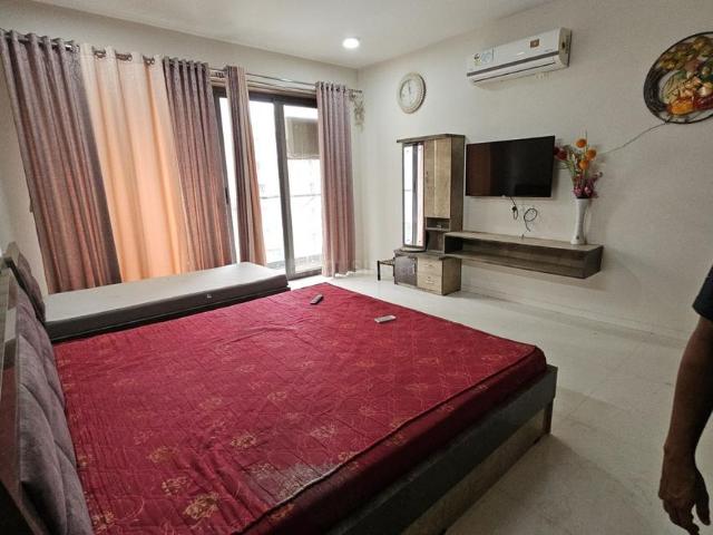 3 BHK Apartment in Koteshwar for rent Ahmedabad. The reference number is 20507065