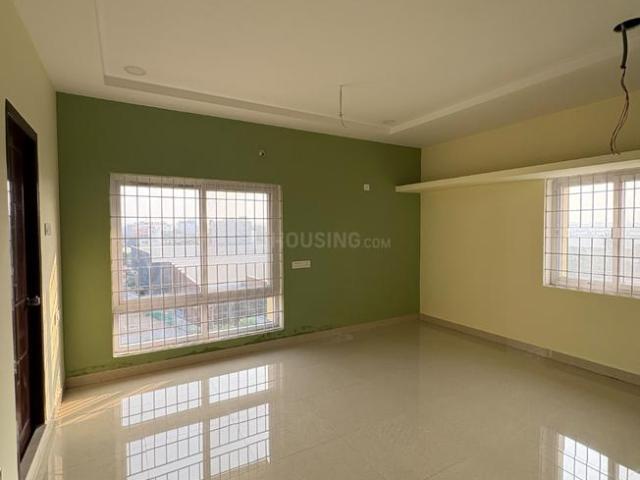 3 BHK Apartment in Kothapet for resale Hyderabad. The reference number is 17559905