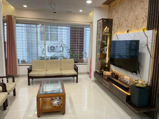 3 BHK Apartment in Kothrud for resale Pune. The reference number is 16404621