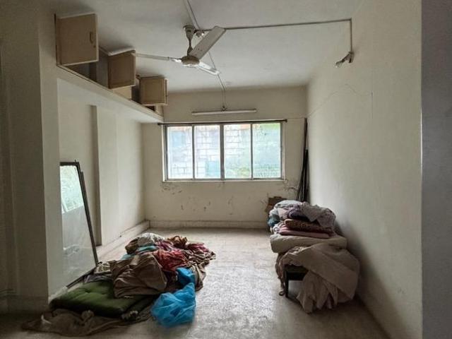 3 BHK Apartment in Kothrud for resale Pune. The reference number is 18486459