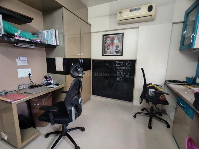 3 BHK Apartment in Kothrud for resale Pune. The reference number is 19690330
