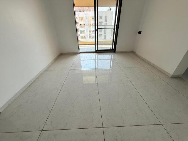 3 BHK Apartment in Kothrud for resale Pune. The reference number is 20595174