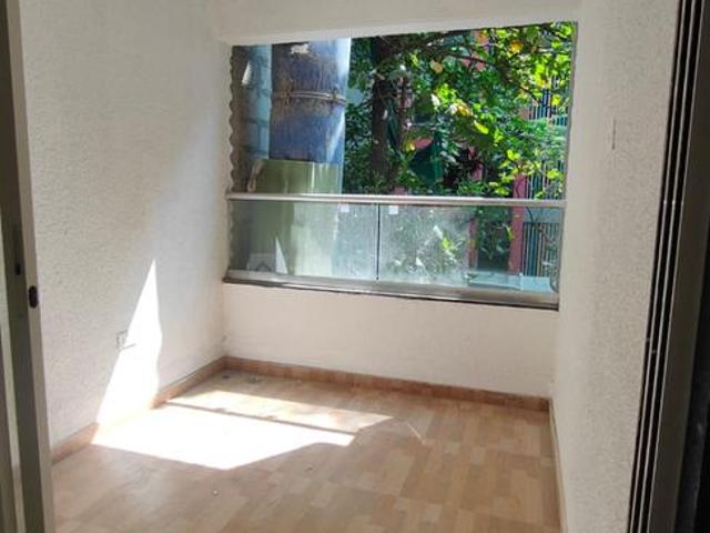 3 BHK Apartment in Kothrud for resale Pune. The reference number is 20037471