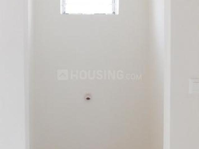 3 BHK Apartment in Kompally for resale Hyderabad. The reference number is 13013641