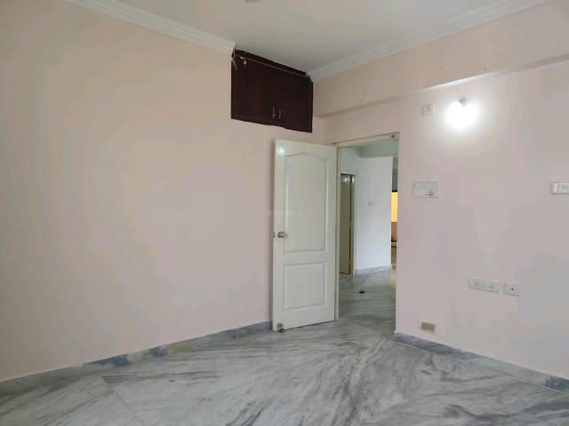 3 BHK Apartment in Kondapur for rent Hyderabad. The reference number is 20272143