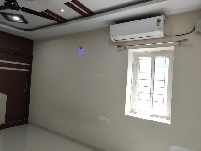 3 BHK Apartment in Kondapur for rent Hyderabad. The reference number is 20695197