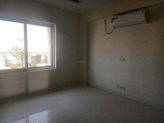 3 BHK Apartment in Kondapur for resale Hyderabad. The reference number is 19238596