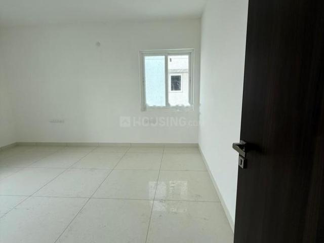 3 BHK Apartment in Kondapur for resale Hyderabad. The reference number is 20366088