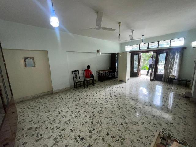 3 BHK Apartment in Koregaon Park for rent Pune. The reference number is 20084222