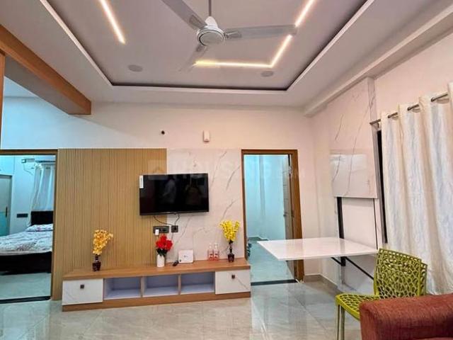 3 BHK Apartment in Koregaon Park for rent Pune. The reference number is 20991912