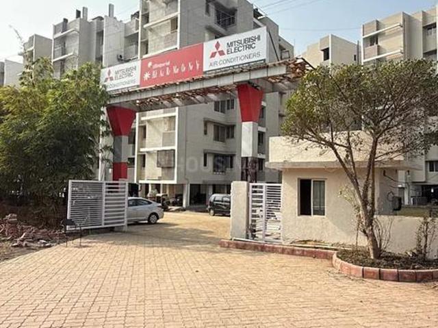 3 BHK Apartment in Katara Hills for resale Bhopal. The reference number is 20370621