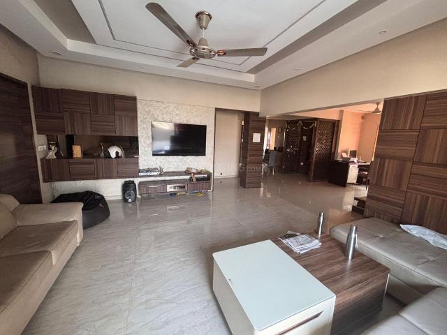 3 BHK Apartment in Katraj for rent Pune. The reference number is 20417302