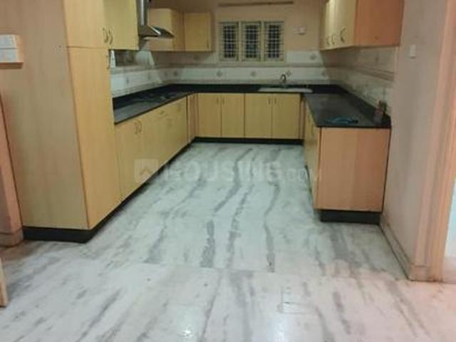 3 BHK Apartment in Kavadiguda for rent Hyderabad. The reference number is 20915009