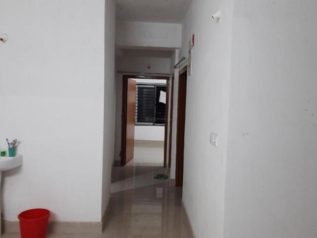 3 BHK Apartment in Kahilipara for rent Guwahati. The reference number is 7268403