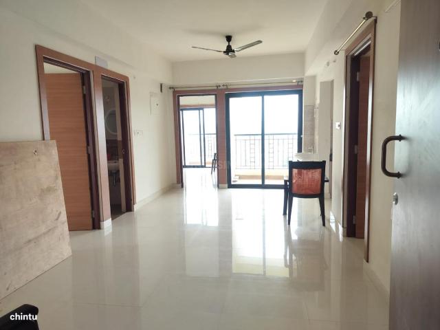 3 BHK Apartment in Kahilipara for rent Guwahati. The reference number is 20407638