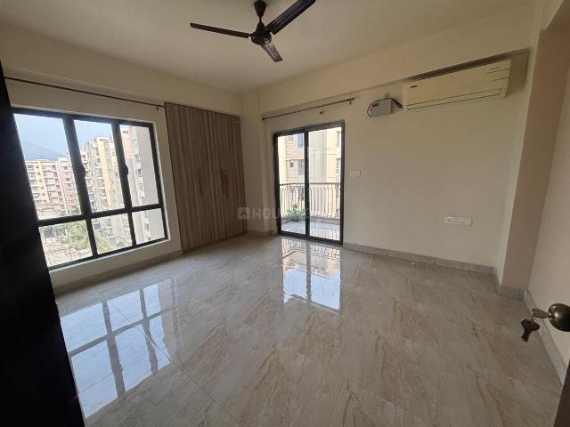 3 BHK Apartment in Kahilipara for rent Guwahati. The reference number is 20534757