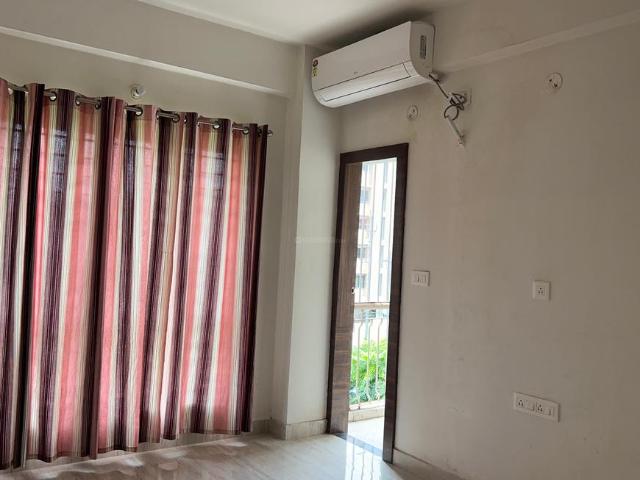 3 BHK Apartment in Kahilipara for rent Guwahati. The reference number is 20808724