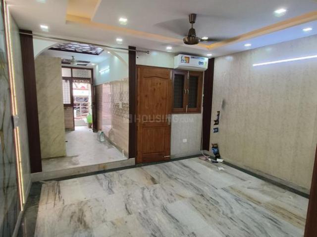 3 BHK Apartment in Kalkaji for rent New Delhi. The reference number is 17548685