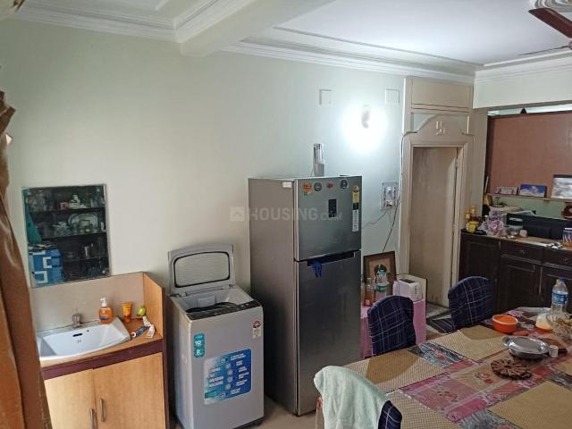 3 BHK Apartment in Kalighat for resale Kolkata. The reference number is 18826333