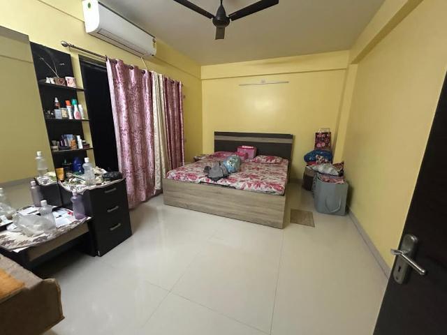 3 BHK Apartment in Kalighat for resale Kolkata. The reference number is 19463624