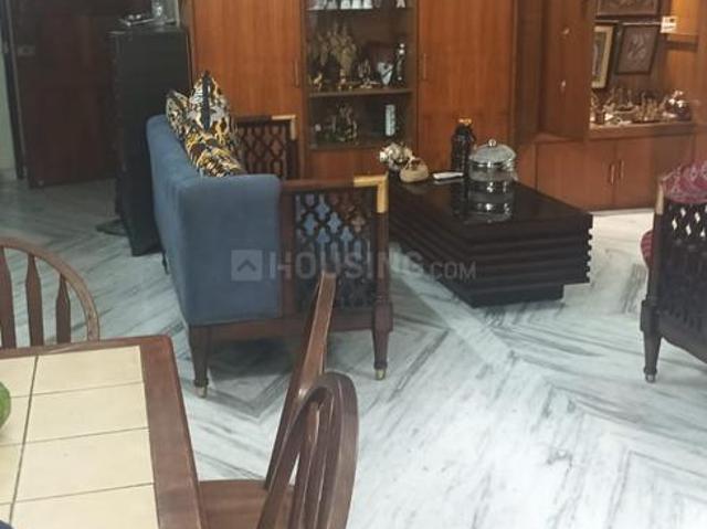 3 BHK Apartment in Kalighat for resale Kolkata. The reference number is 20756149
