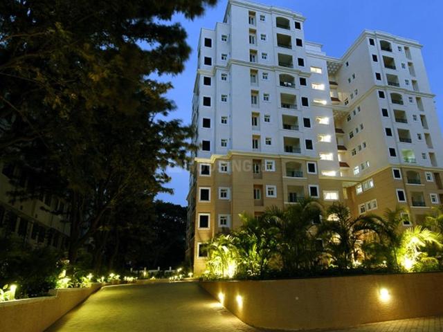 3 BHK Apartment in Kalyan Nagar for resale Bangalore. The reference number is 15492369