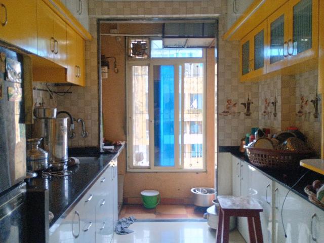 3 BHK Apartment in Kalyan East for resale Kalyan. The reference number is 18385309