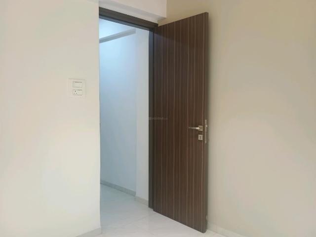 3 BHK Apartment in Kalyan West for resale Kalyan. The reference number is 19881586