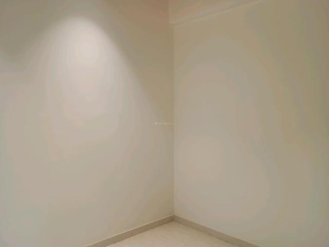 3 BHK Apartment in Kalyan West for resale Kalyan. The reference number is 19881693
