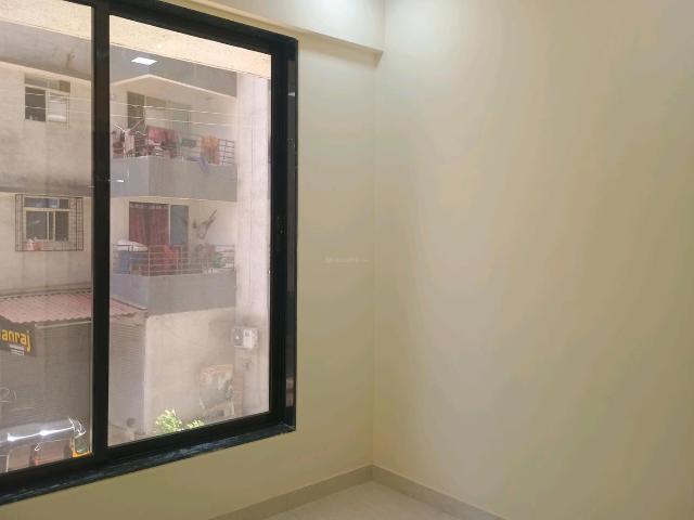 3 BHK Apartment in Kalyan West for resale Kalyan. The reference number is 20434962