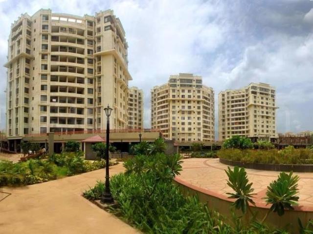 3 BHK Apartment in Kalyani Nagar for resale Pune. The reference number is 15792159