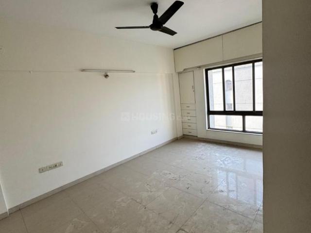 3 BHK Apartment in Kalyani Nagar for resale Pune. The reference number is 16991411