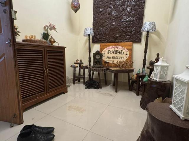 3 BHK Apartment in Kalyani Nagar for resale Pune. The reference number is 17667247