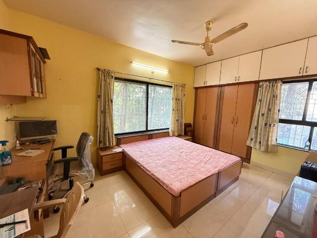 3 BHK Apartment in Kalyani Nagar for resale Pune. The reference number is 19954728