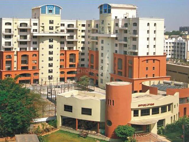 3 BHK Apartment in Kalyani Nagar for resale Pune. The reference number is 20589406