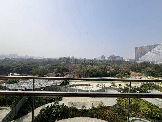 3 BHK Apartment in Kalyani Nagar for resale Pune. The reference number is 20352165