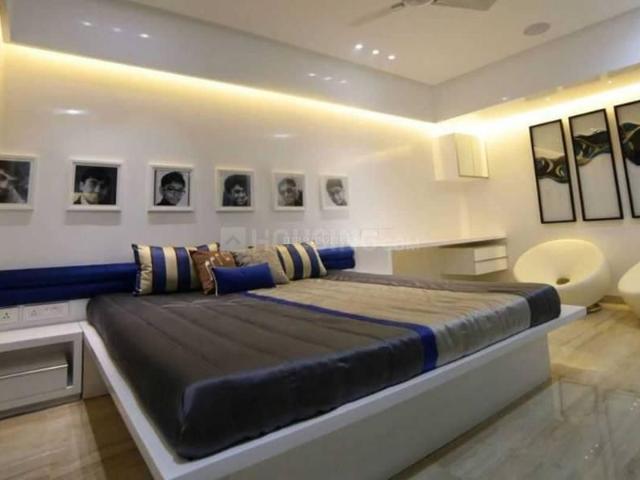 3 BHK Apartment in Kandivali East for rent Mumbai. The reference number is 19123858